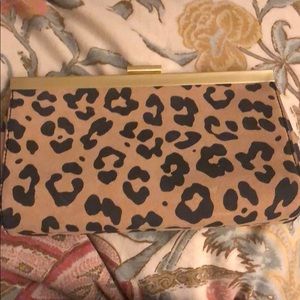 Leopard Clutch